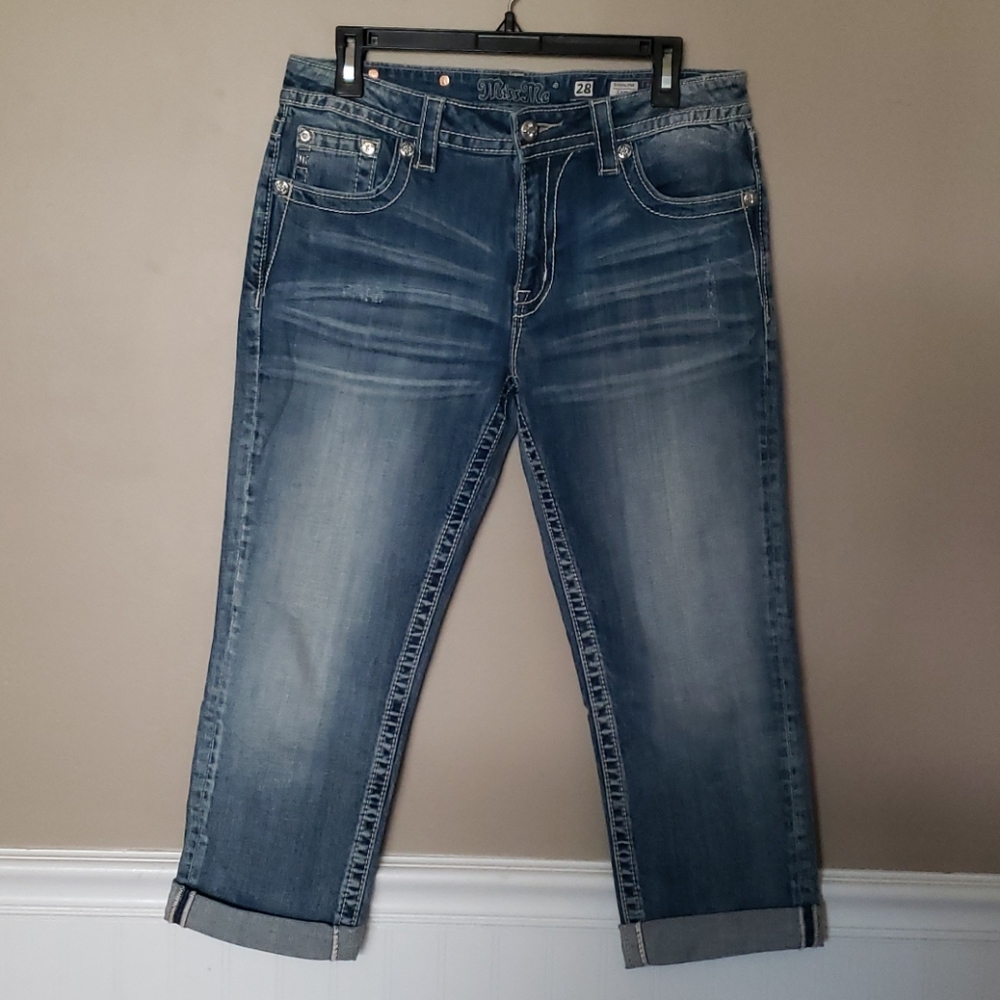 Womens MissMe capri jeans sz 28